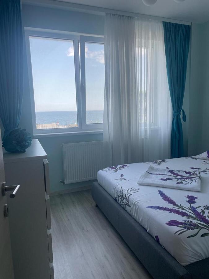Ini Apartment Alezzi Navodari Luaran gambar