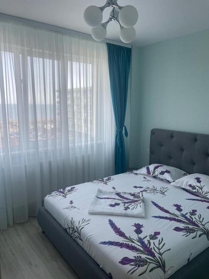 Ini Apartment Alezzi Navodari Luaran gambar