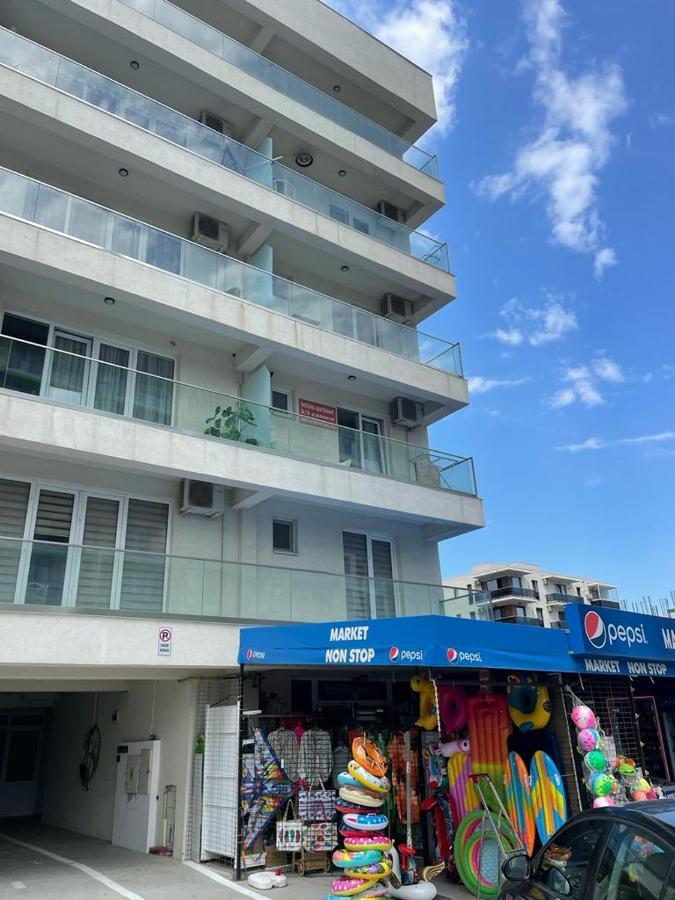 Ini Apartment Alezzi Navodari Luaran gambar