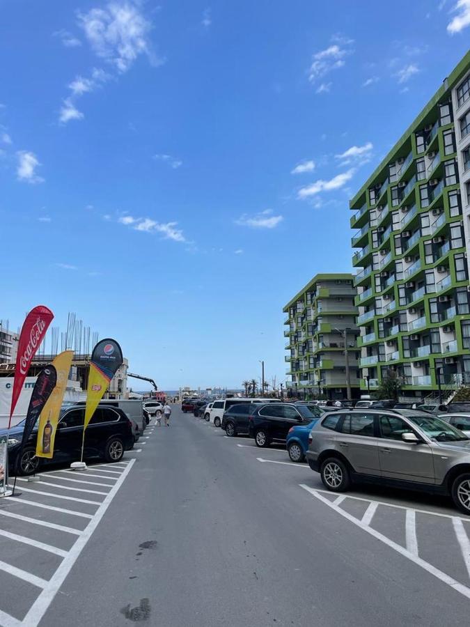 Ini Apartment Alezzi Navodari Luaran gambar